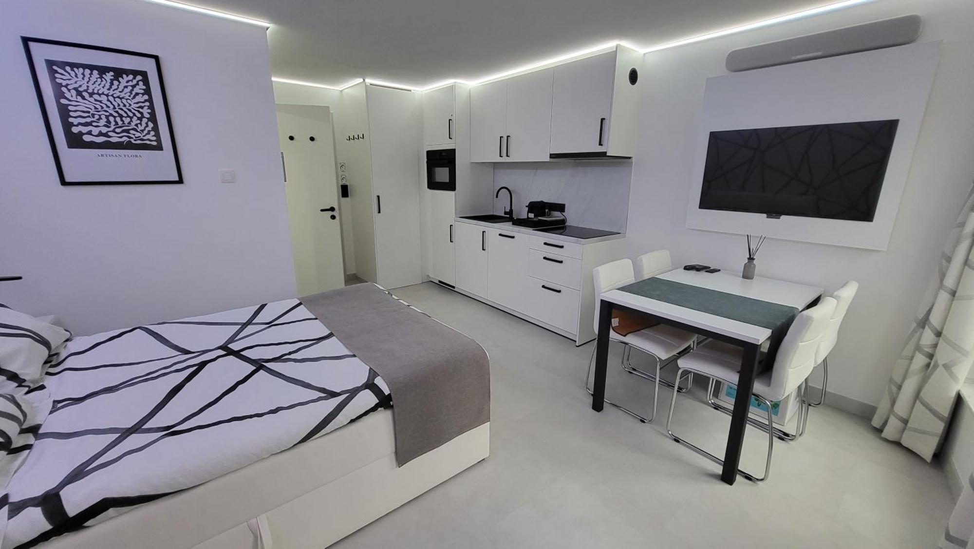 The Studio Oostende Bagian luar foto
